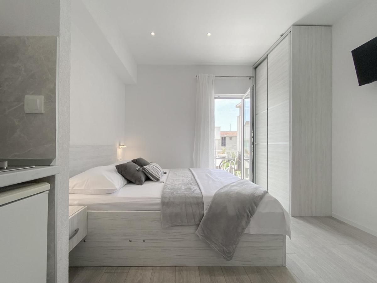 Apartments Paladin Makarska Eksteriør billede