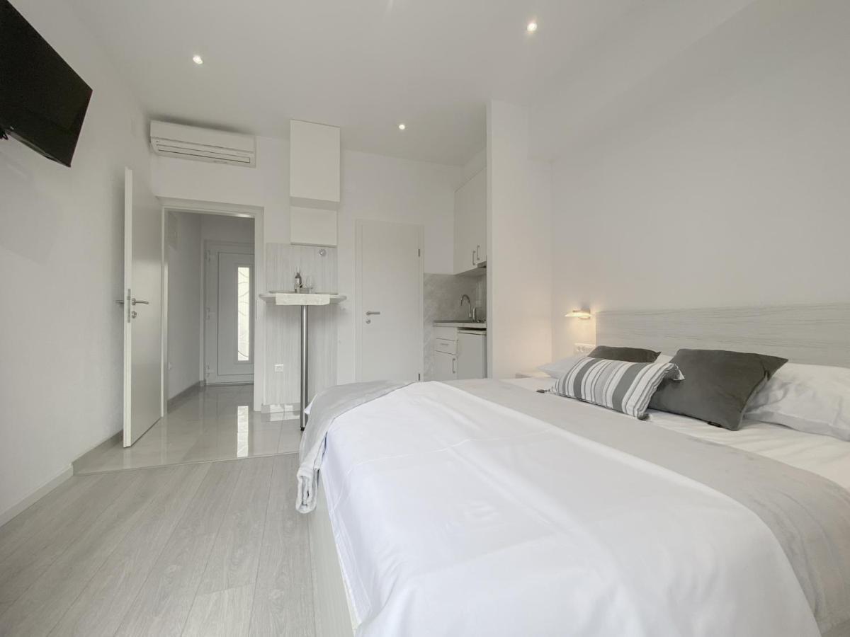 Apartments Paladin Makarska Eksteriør billede