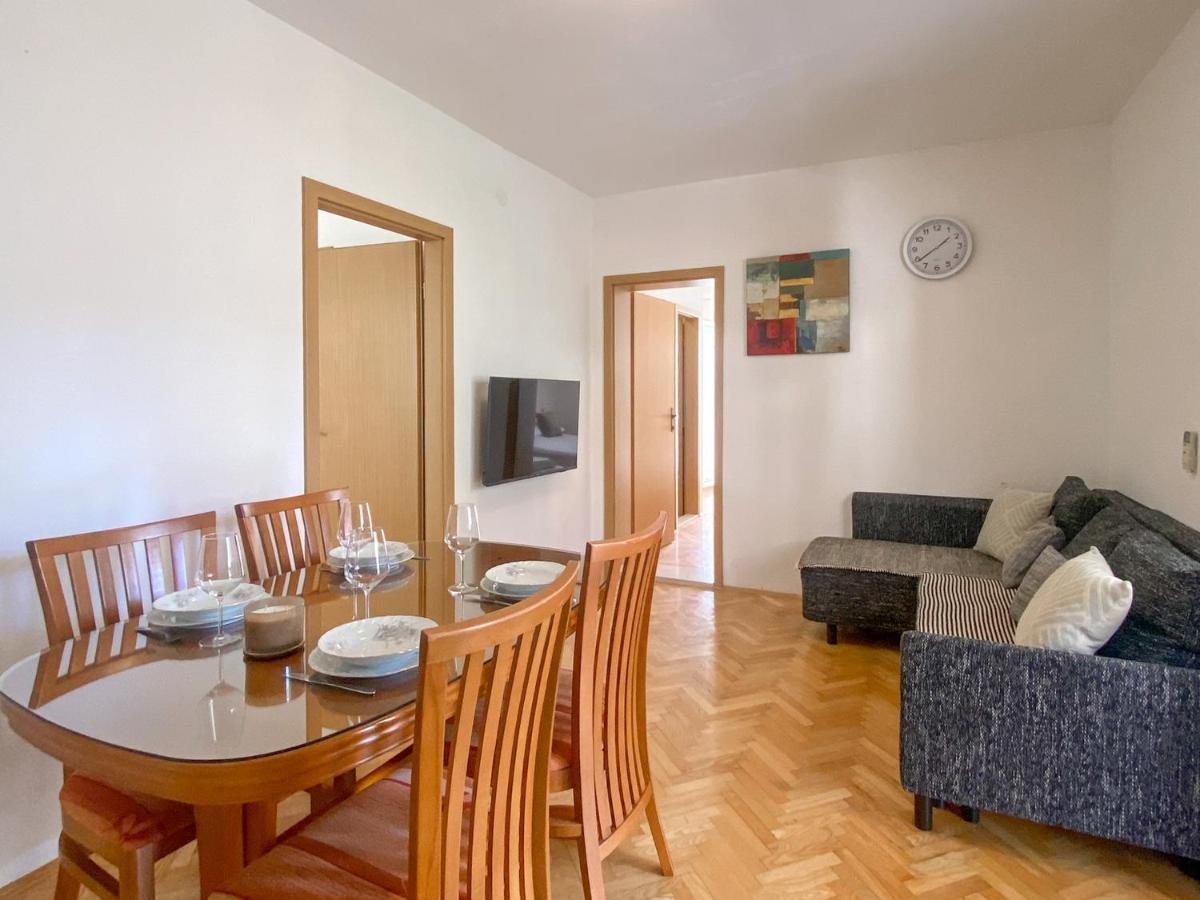 Apartments Paladin Makarska Eksteriør billede