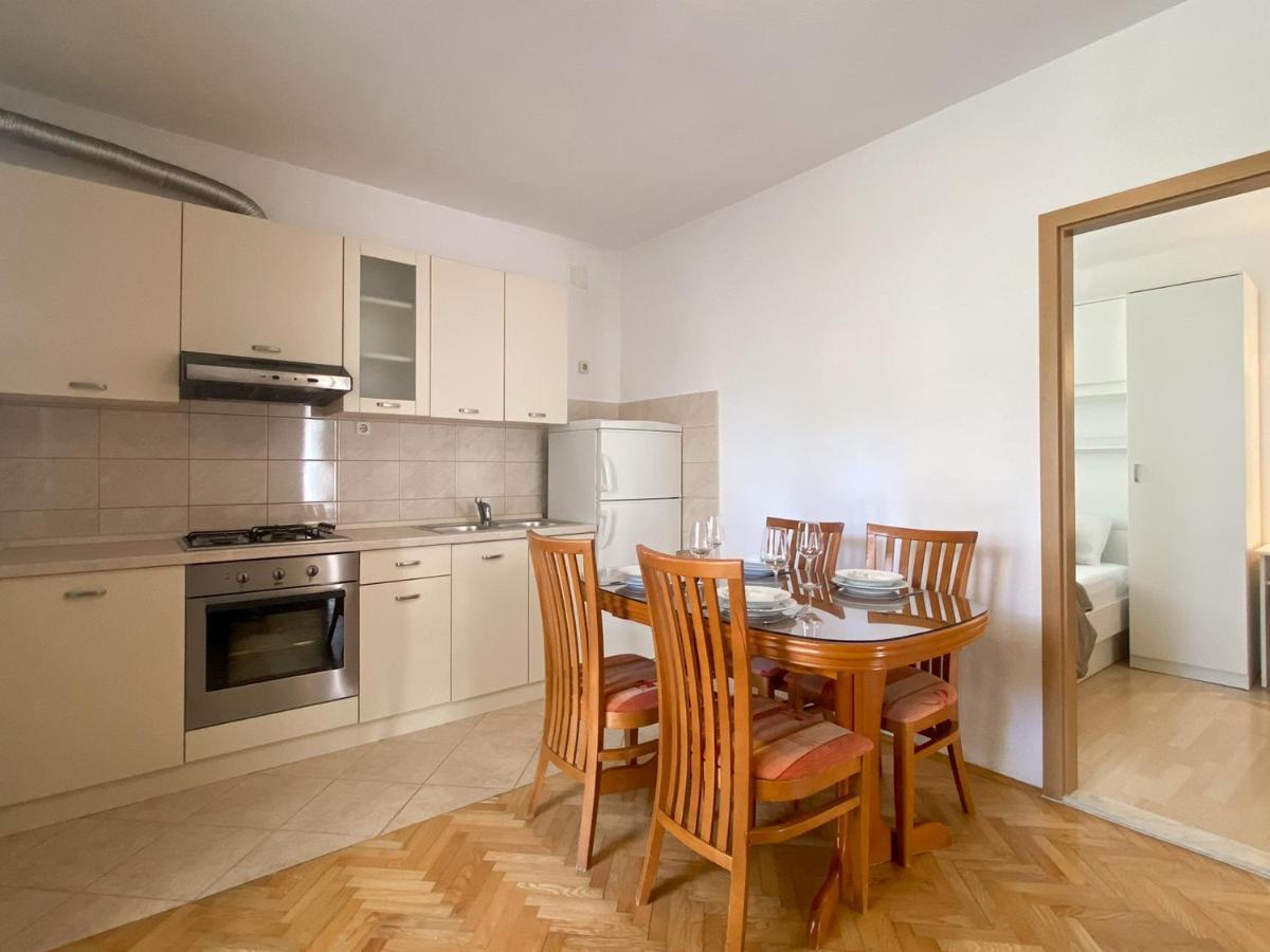Apartments Paladin Makarska Eksteriør billede