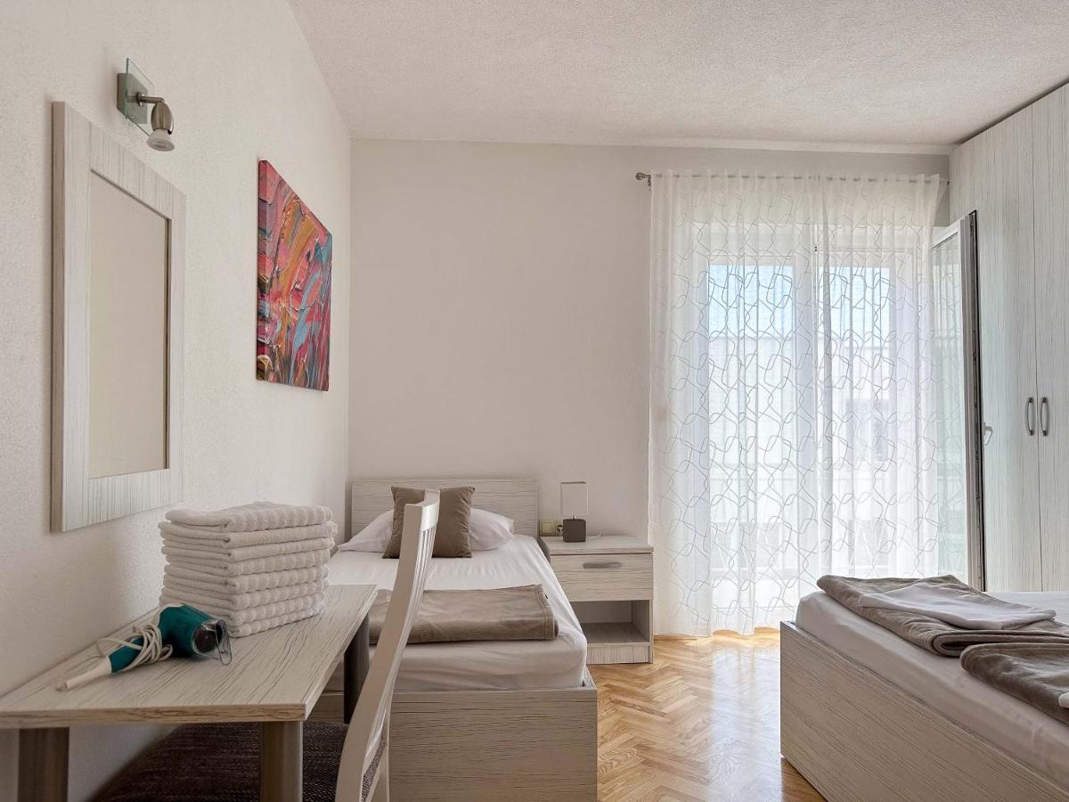 Apartments Paladin Makarska Eksteriør billede