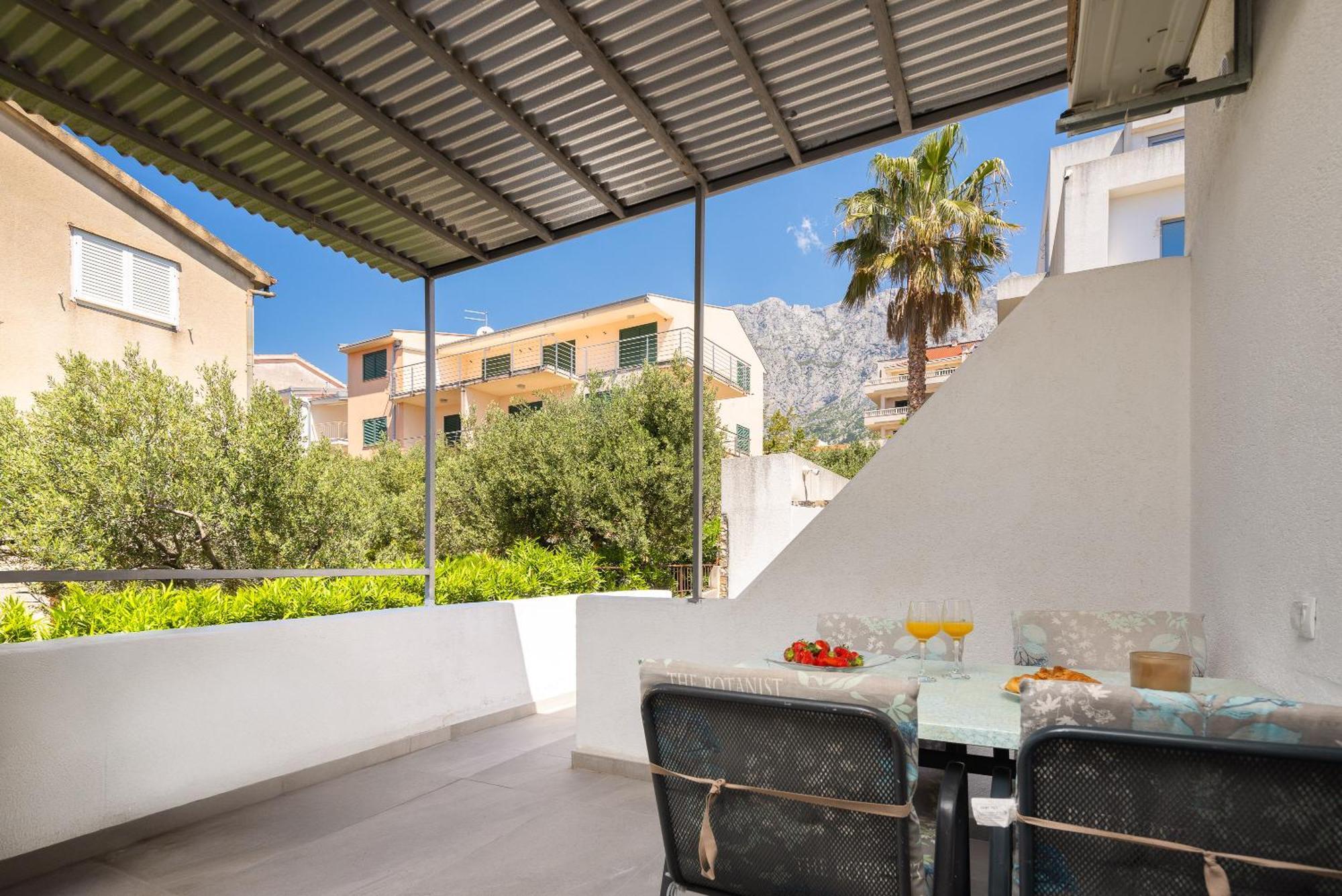 Apartments Paladin Makarska Eksteriør billede